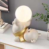 Cute Vitality Bear Statue Desk Lamp | Yedwo Design