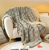 Luxury Faux Rabbit Fur Flannel Throw Blanket | Yedwo