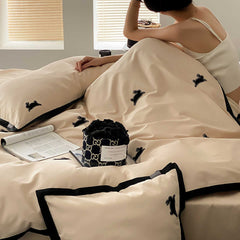 Luxury Rabbit Embroidered Satin Cotton Duvet Cover Set | Yedwo
