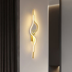 Modern Luxury Deer Linear Wall Light | Yedwo Design
