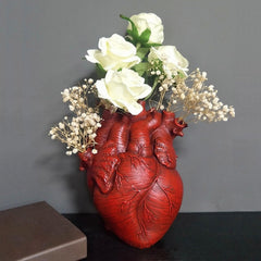 Modern Heart Shaped Resin Vase Decor | Yedwo Design