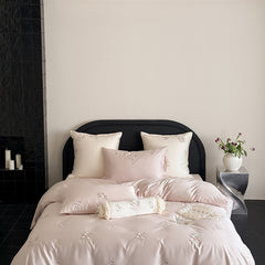 Soft Egyptian Cotton Rose Sweetheart Embroidered Bedding Set | Yedwo