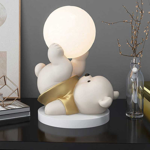 Cute Vitality Bear Statue Desk Lamp | Yedwo Design