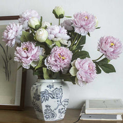 Jingdezhen Blue and White Ceramic Peony Vase with Broken-ice Crackle | Yedwo