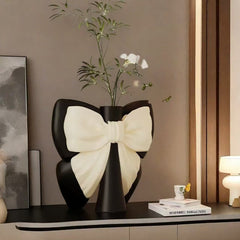 Luxury French Vintage Bow Vase | Yedwo