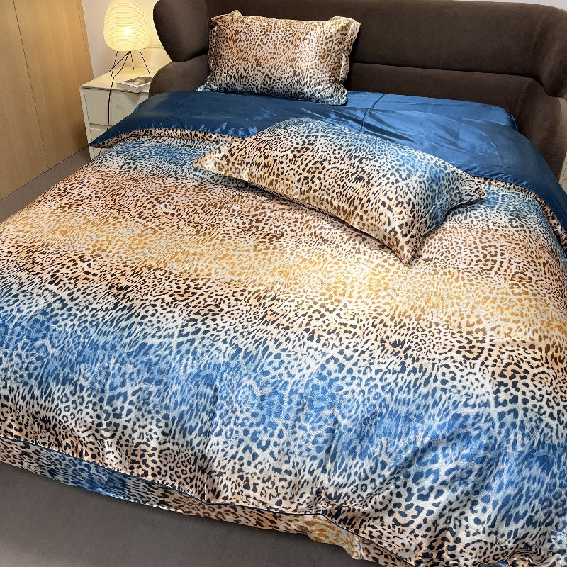 SWEET DREAMS Leo Print Bedding Set