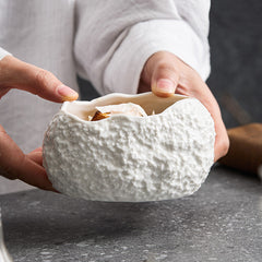 Rock-Texture Oval Ceramic Dessert Bowl | Yedwo Design