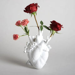 White Anatomical Heart Vase | Yedwo Design