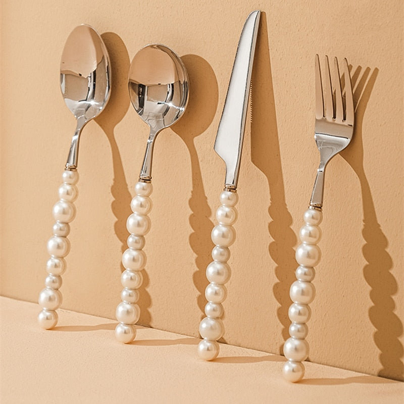 Europe Silver Pearl Cutlery Set | Yedwo