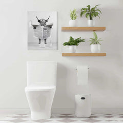 Highland Cow Wall Art in Bathtub | Yedwo