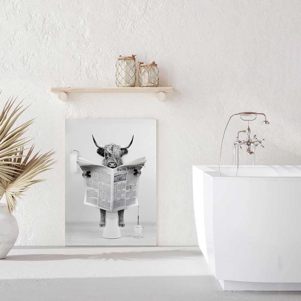 Highland Cow Wall Art in Bathtub | Yedwo