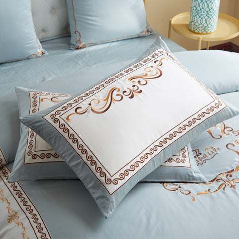 Luxury Egyptian Cotton Chic Crown Embroidery Duvet Cover Set | Yedwo