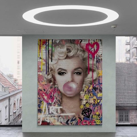 Marilyn Monroe Pink Bubble Gum Wall Decoration | Yedwo